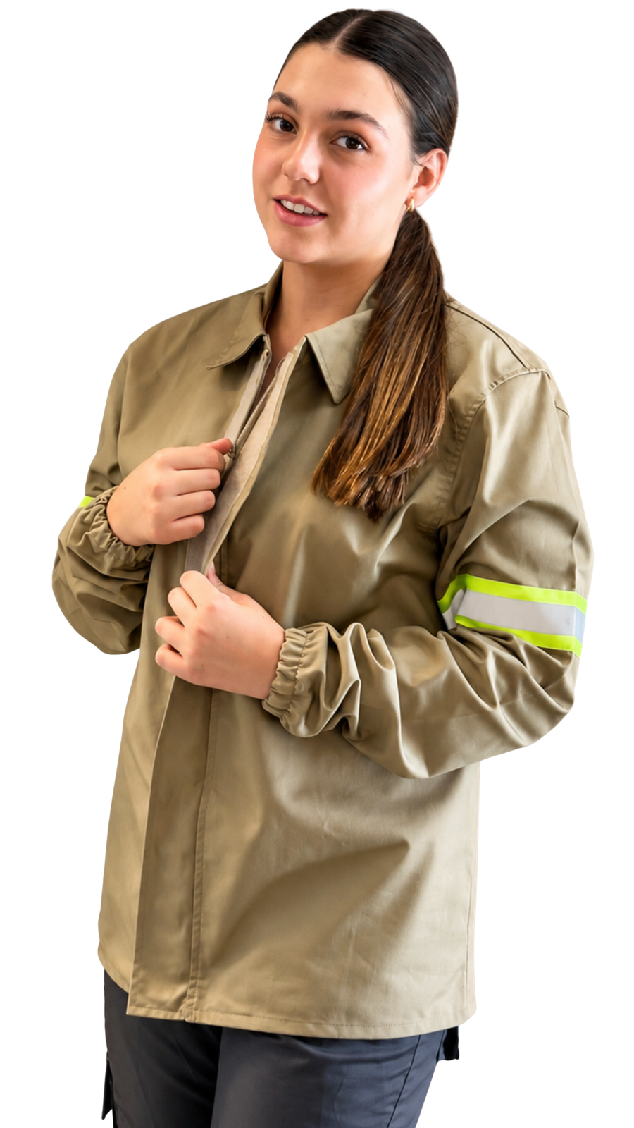 Modelo usando uniforme empresarial